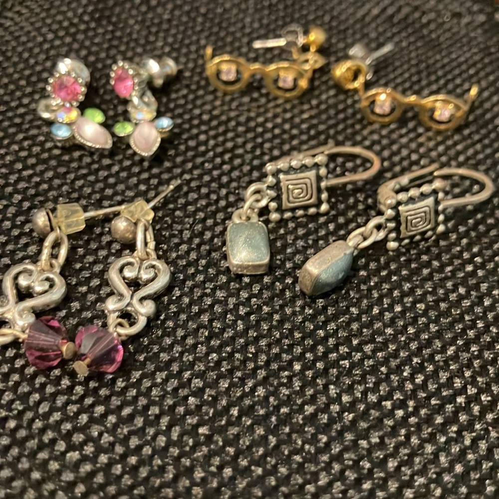 Dangle Earrings Bundle 4 Pairs Dainty silver and gold tones - Picture 12 of 12